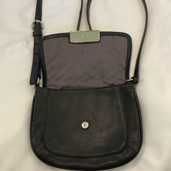 Coach small purse - Picture 4 of 7